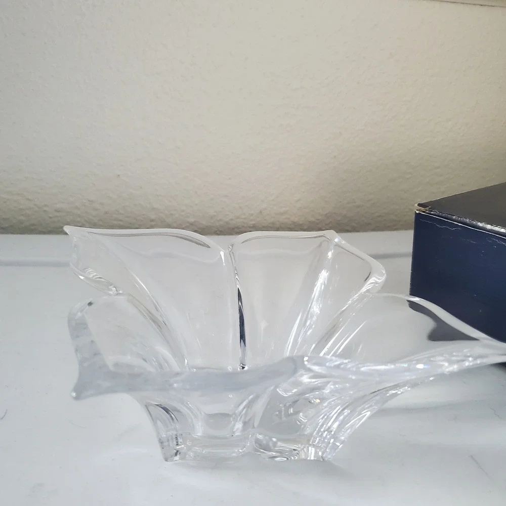 Mikasa Florale Lead Crystal 7 Inch Candy Dish VT215-210 Czech Republic with Box